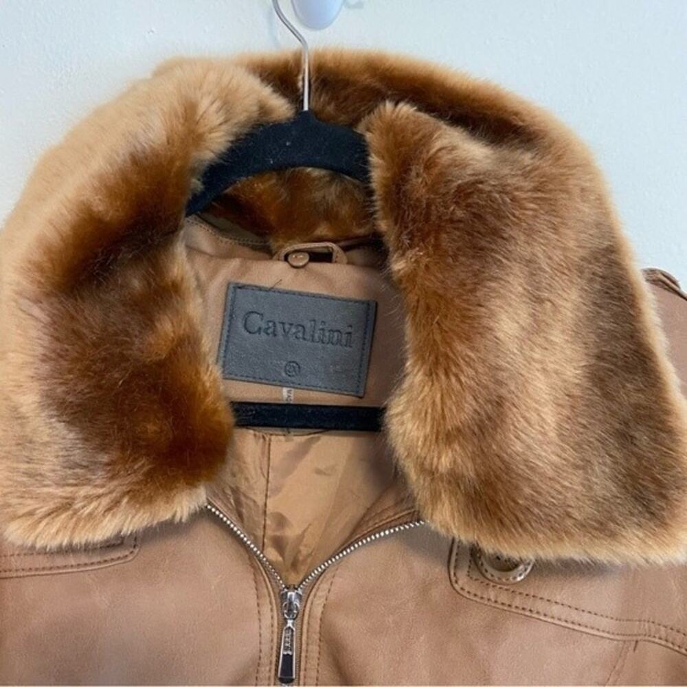 Cavalini Tan Leather Trench Coat with Faux Fur Collar - Picture 2 of 6